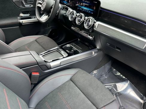 New 2026 Mercedes-Benz GLB 35 AMG 4MATIC image 26