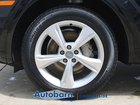 Used 2020 Audi Q5 2.0T Premium w/ Convenience Package AWD/4WD image 32