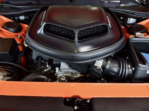 Used 2018 Dodge Challenger R/T Scat Pack RWD image 26