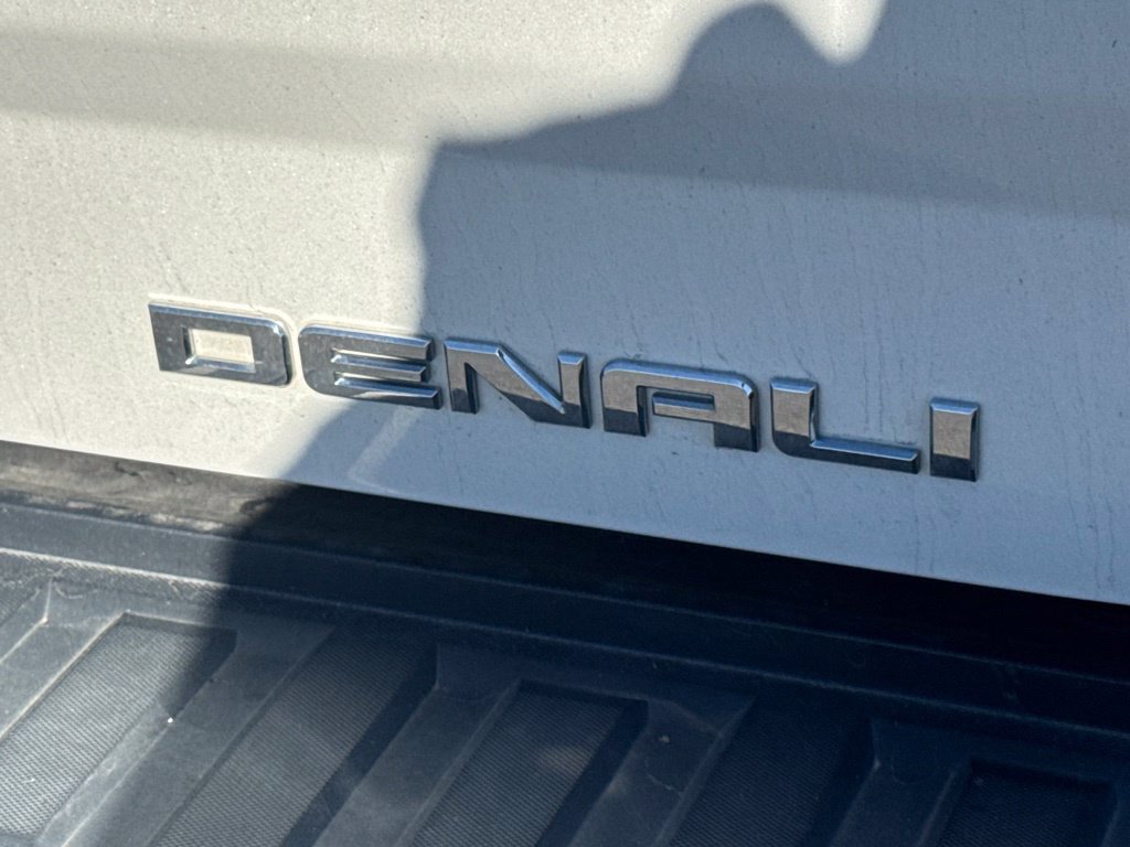 Used 2018 GMC Sierra 1500 Denali w/ Denali Ultimate Package AWD/4WD image 5
