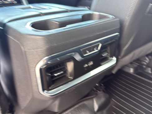 Used 2022 GMC Sierra 1500 Denali w/ Denali Reserve Package image 32