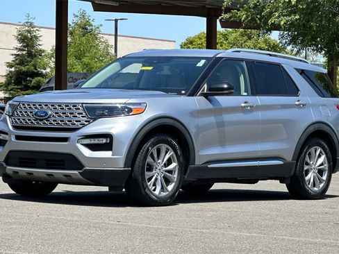 Used 2022 Ford Explorer Limited w/ Equipment Group 301A image 15