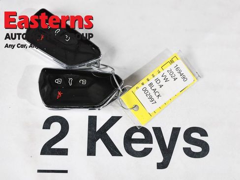 Used 2024 Volkswagen ID.4 2WD image 23