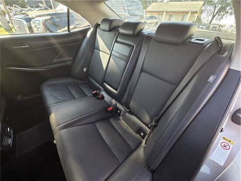 Used 2014 Lexus IS 250 w/ Navigation Package RWD image 10