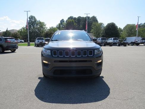 Used 2021 Jeep Compass Sport FWD image 8