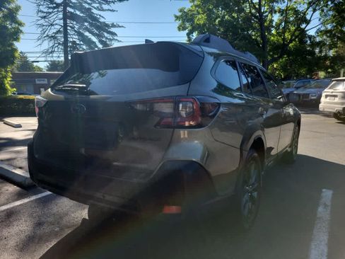 Certified 2023 Subaru Outback Onyx Edition AWD/4WD image 3