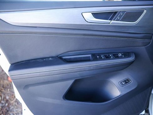 New 2026 Volkswagen Atlas Cross Sport SE image 33