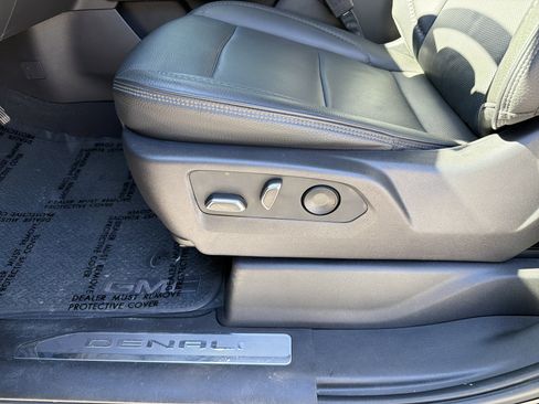 Used 2023 GMC Sierra 1500 Denali w/ Denali Reserve Package image 11