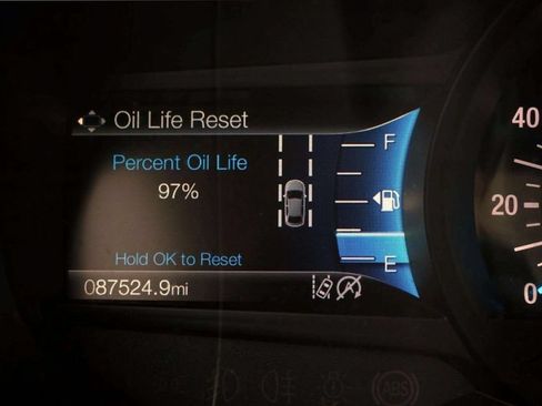 Used 2020 Ford Edge SEL w/ Convenience Package AWD/4WD image 30