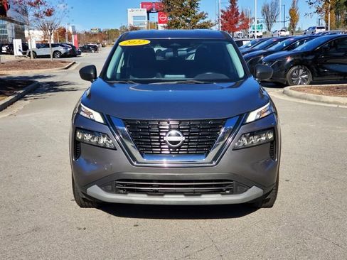 Used 2022 Nissan Rogue S image 8