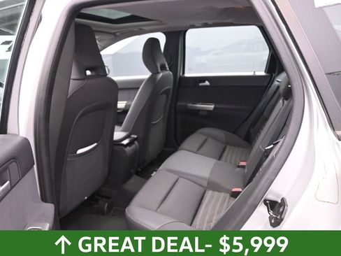 Used 2008 Volvo V50 2.4i image 25