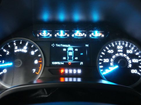 Used 2020 Ford F150 XLT w/ Equipment Group 302A Luxury AWD/4WD image 40