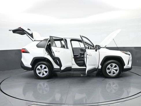 Used 2023 Toyota RAV4 LE image 59