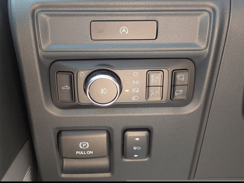 New 2025 Ford F150 Lariat w/ Equipment Group 502A High image 24