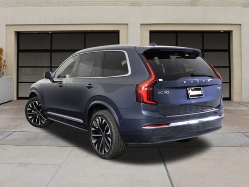 New 2026 Volvo XC90 T8 Ultra image 3