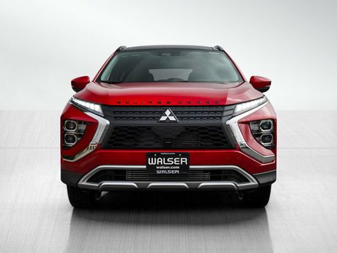New 2025 Mitsubishi Eclipse Cross SE image 2