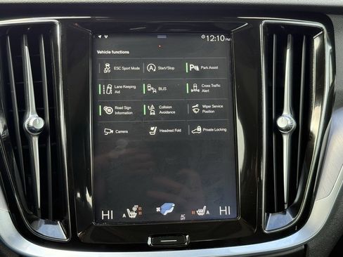 Used 2020 Volvo S60 T5 Momentum w/ Protection Package Premier image 31