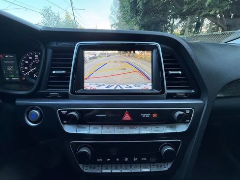 Used 2018 Hyundai Sonata Limited w/ Limited Ultimate Package 03 image 21