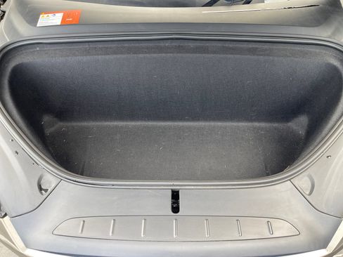 Used 2016 Tesla Model X 70D image 22