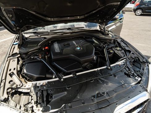 Used 2018 BMW 530i xDrive AWD/4WD image 48