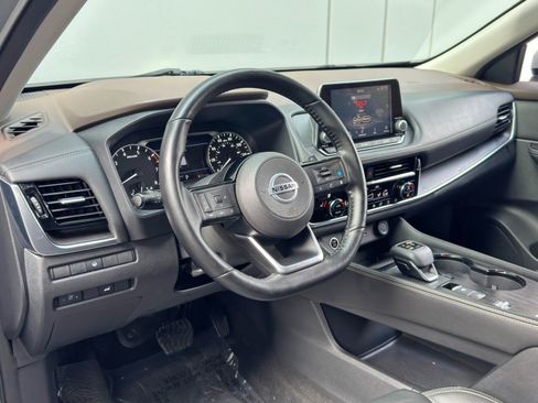 Used 2021 Nissan Rogue SL FWD image 13