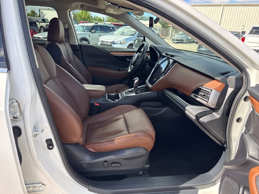 Used 2022 Subaru Outback Touring AWD/4WD image 25