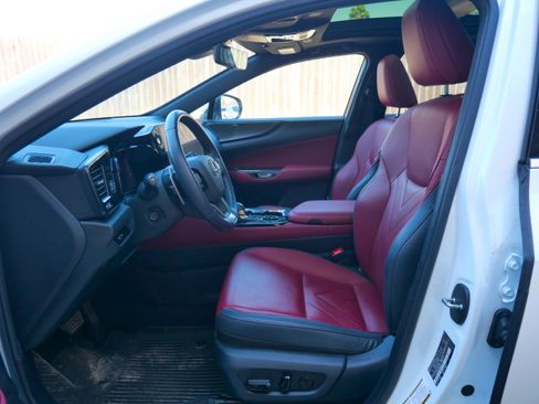 Used 2024 Lexus NX 350 AWD w/ Luxury Package image 8