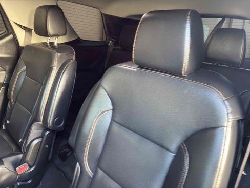 Used 2019 Chevrolet Traverse Premier w/ Redline Edition FWD image 55