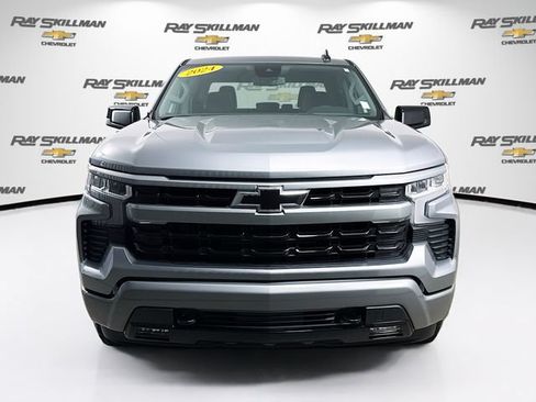 Used 2024 Chevrolet Silverado 1500 RST AWD/4WD image 2