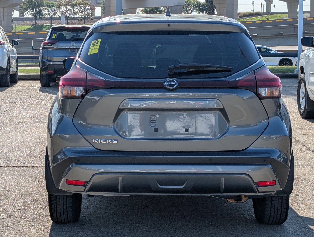 Used 2025 Nissan Kicks Play S FWD image 5