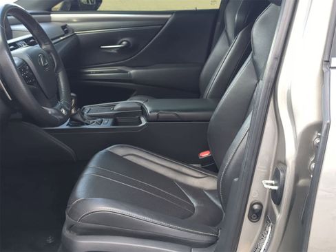 Used 2019 Lexus ES 350 F Sport w/ Accessory Package 2 image 23