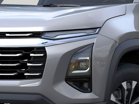 New 2026 Chevrolet Equinox LT w/ Safety and Technology Package AWD/4WD image 10