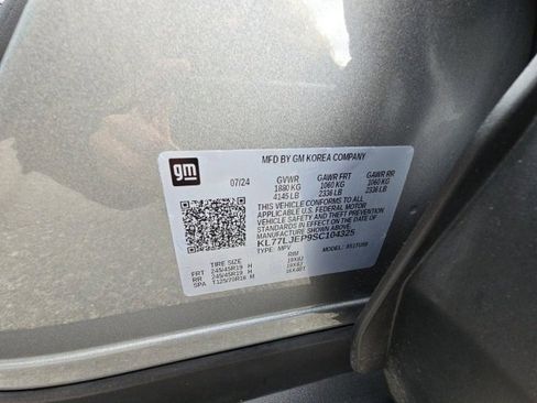 Used 2025 Chevrolet Trax RS w/ Driver Confidence Package image 32