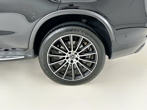 Used 2022 Mercedes-Benz GLC 300 4MATIC Coupe image 33