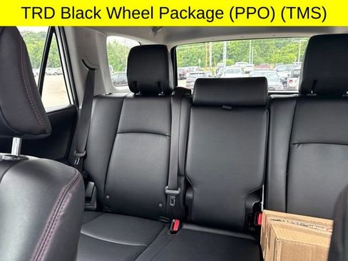 Used 2022 Toyota 4Runner TRD Off-Road Premium w/ TRD Black Wheel Package (TMS) AWD/4WD image 8