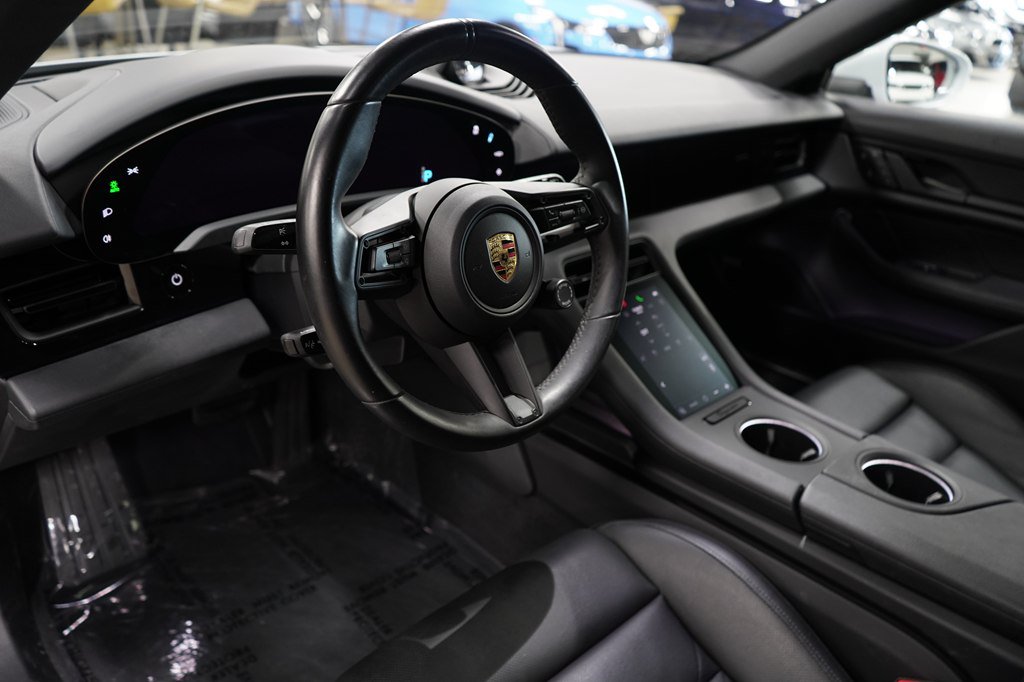Used 2023 Porsche Taycan 4S AWD/4WD image 10