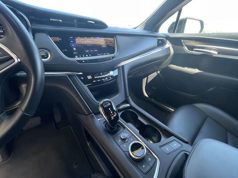 Certified 2023 Cadillac XT5 Luxury FWD image 34