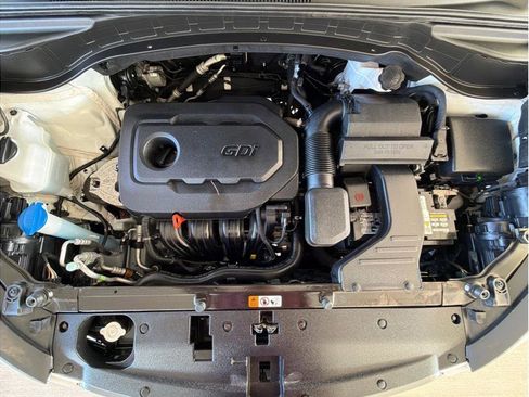 Used 2018 Hyundai Santa Fe Sport image 30