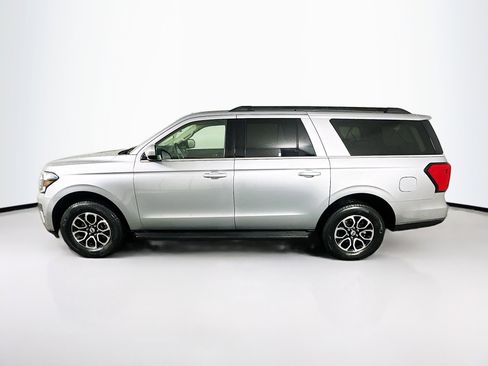 Used 2024 Ford Expedition Max XLT image 4