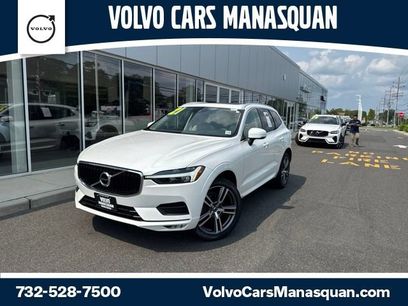 Used 2021 Volvo XC60 T5 Momentum w/ Climate Package
