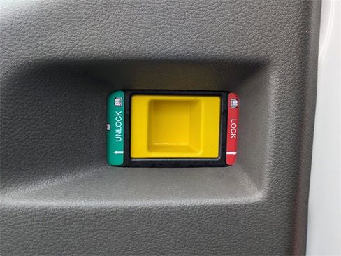 Used 2023 Ford Transit 350 XLT image 27