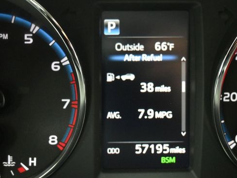 Certified 2018 Toyota RAV4 Limited image 16