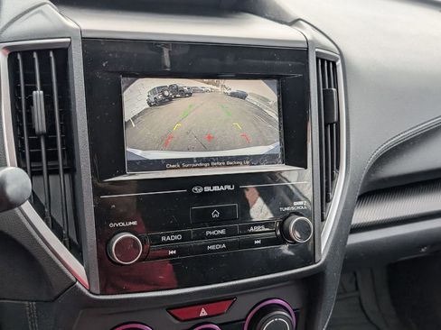 Used 2017 Subaru Impreza 2.0i Premium image 20