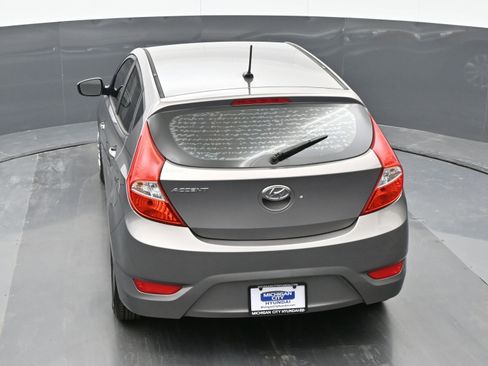 Used 2017 Hyundai Accent SE image 33