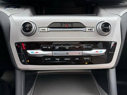 Used 2023 Ford Explorer XLT w/ Equipment Group 202A image 35