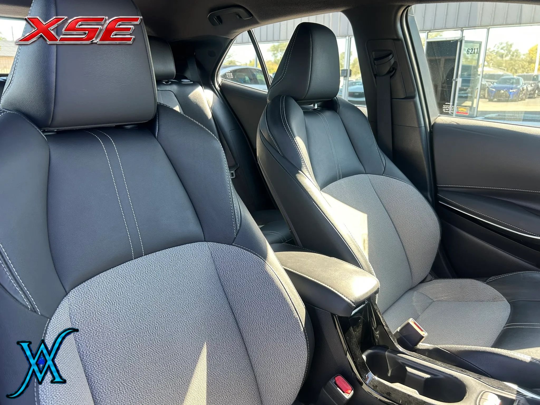 Used 2021 Toyota Corolla XSE FWD image 27