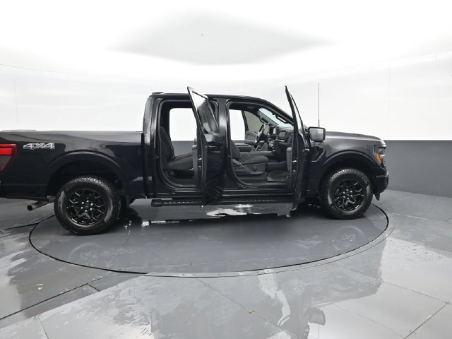 Used 2024 Ford F150 XLT w/ XLT Black Appearance Package AWD/4WD image 26