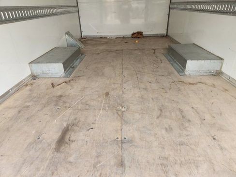 Used 2025 Chevrolet Express 3500 w/ Power Convenience Package image 31