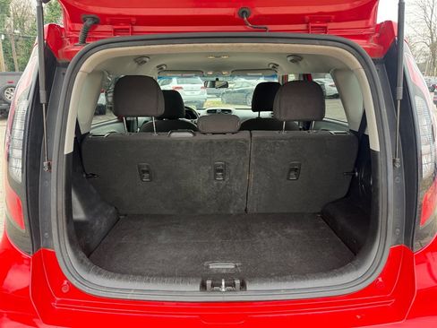 Used 2018 Kia Soul image 27
