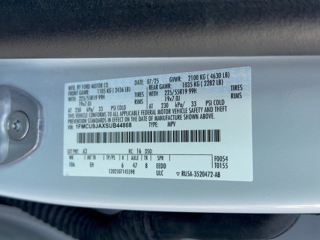 Used 2025 Ford Escape Platinum AWD/4WD image 31